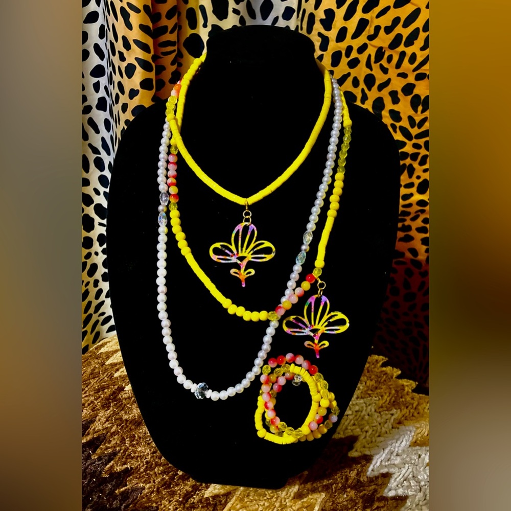 Yellow and pearls